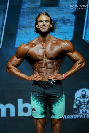 MEN'S ATHLETIC OVERALL